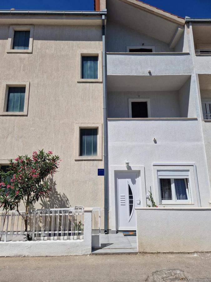 Appartamento Apartman Leana Spalato Esterno foto